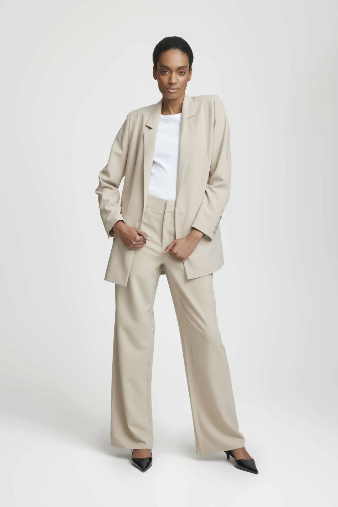 Kvinna Gestuz Suits^Joellegz Byxor