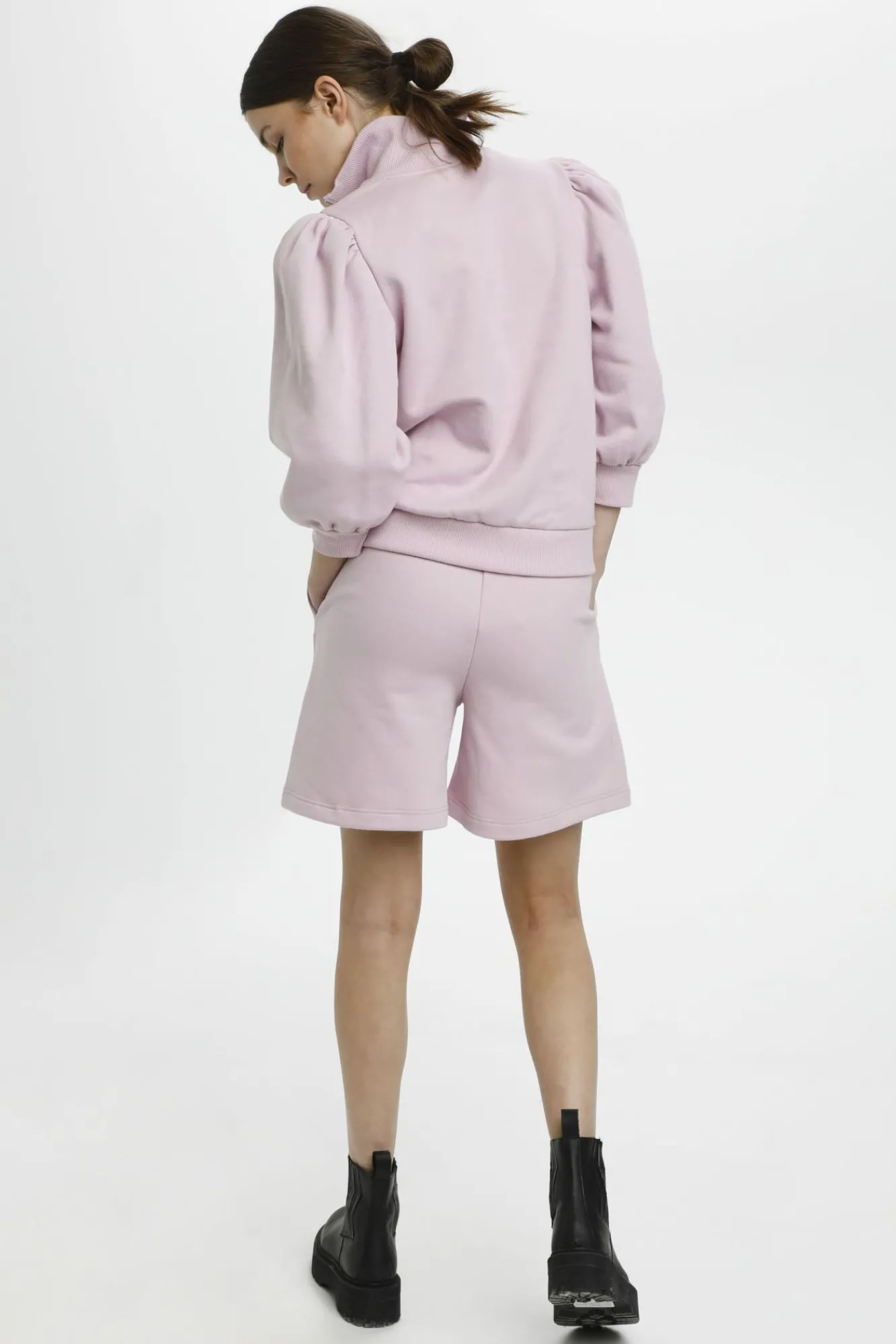 Kvinna Gestuz Shorts^Nankitagz Hw Shorts